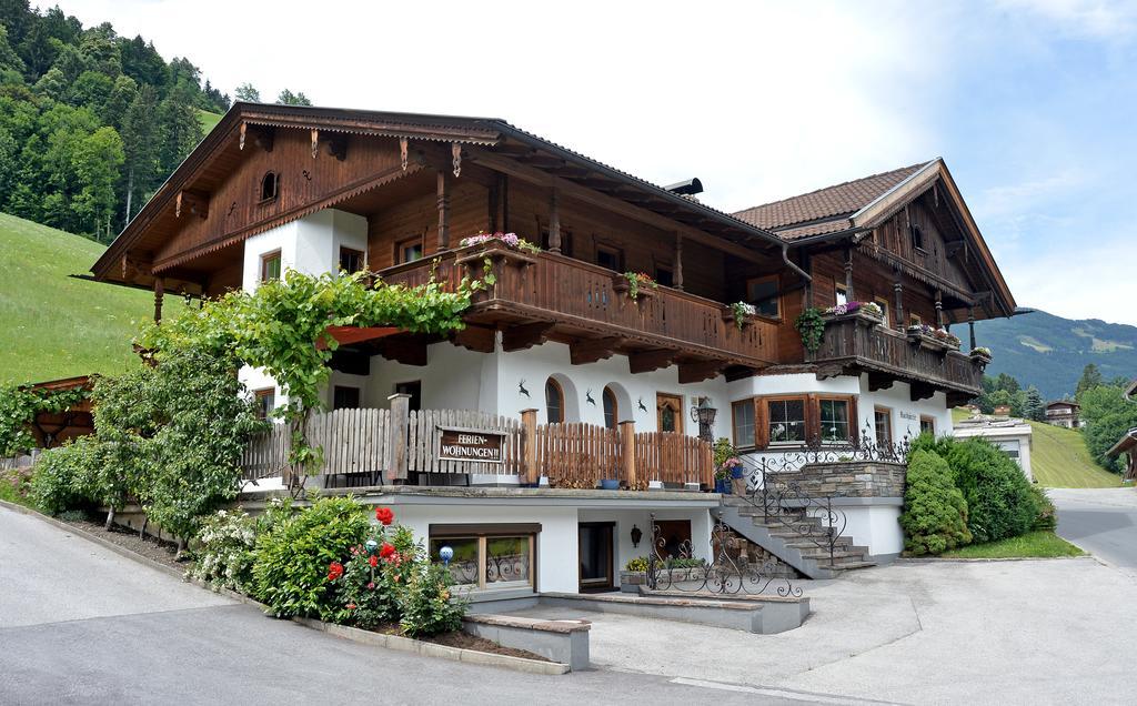 Kashuette Apartment Hippach Bagian luar foto